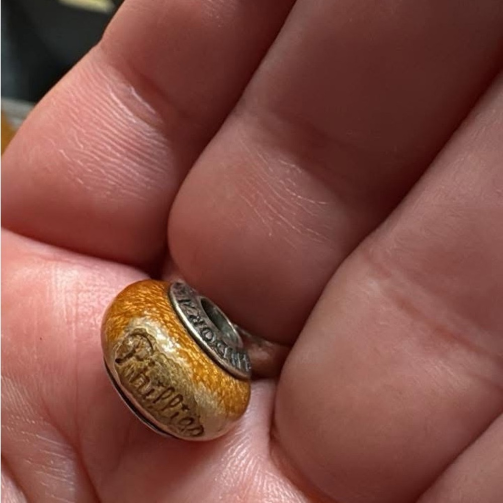 Consignment item.. Pandora Phillies charm